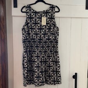 Universal Thread Mini Sundress Black & Cream Birds
Side Pocket Boatneck Dress XL
